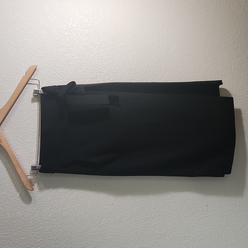 Loft black tie skirt, size small